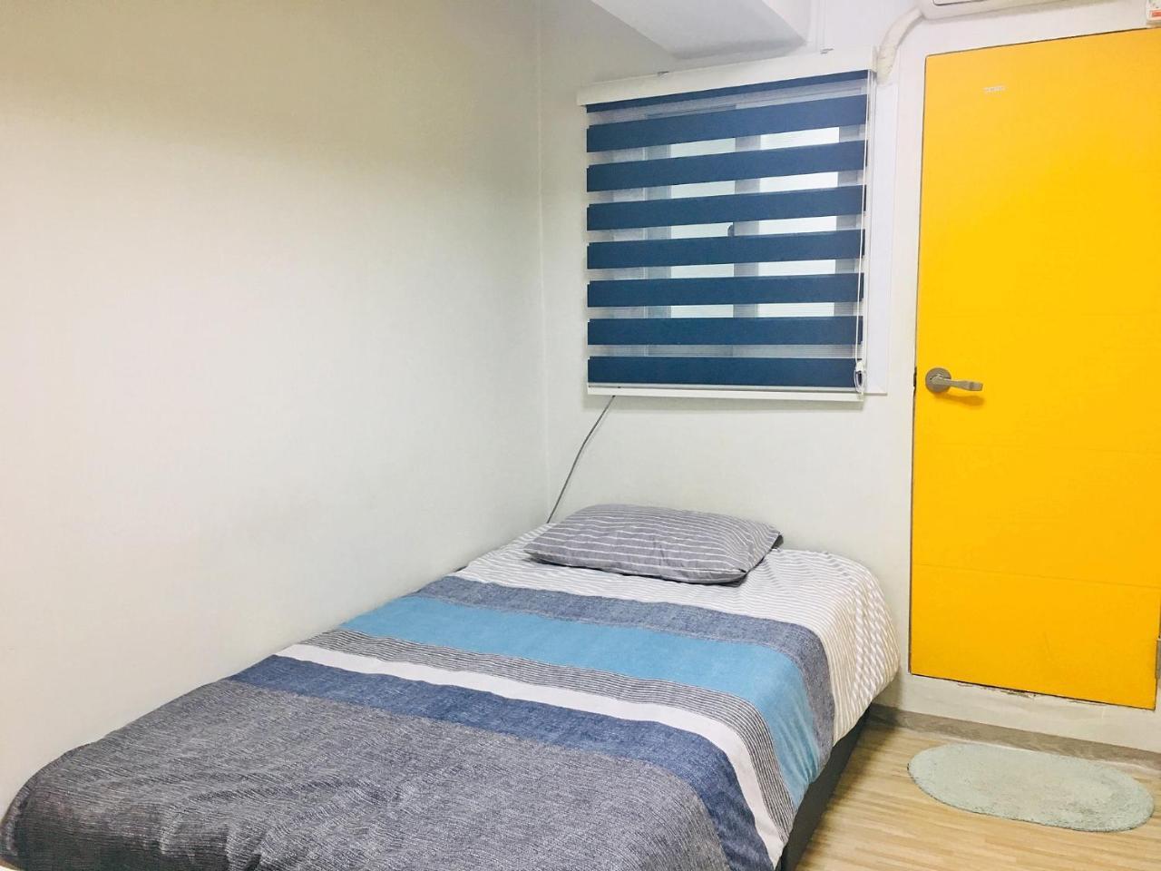 24 Guesthouse Jongno Tower Сеул Экстерьер фото